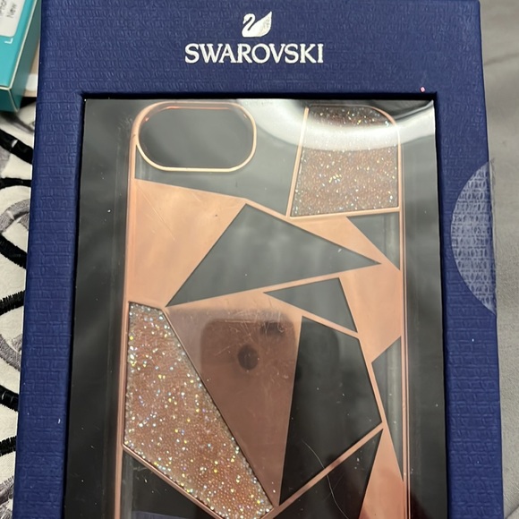 SWAROVSKI IPHONE HARD CASE - 6/6s/7/8 ๐ฅ๐ฅ๐ฅ - Picture 3 of 8